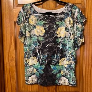 Beautiful floral and lace AB Studio top